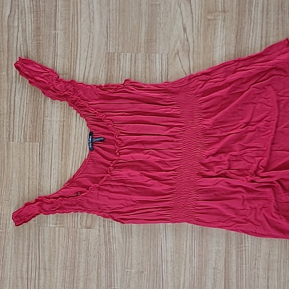 Red, size small tank top